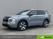 Mitsubishi Outlander - 2.4 PHEV Instyle+ / 1600KG Trekgewicht / Glazen schuif-kante