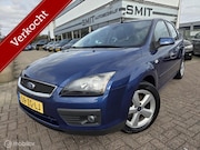 Ford Focus - 1.8-16V Ambiente Flexifuel AC/CC/1eEigenaar/NLAut