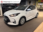 Toyota Yaris - 1.5 Hybrid Business Plus automaat/ stuur en stoel verwarming