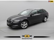 Skoda Superb - Combi 1.4 TSI iV Style * Trekhaak * Stoelverwarming * Digita