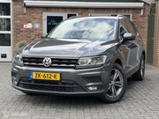 Volkswagen Tiguan - 1.5 TSI ACT Highline|Wegklapbare trekhaak|Full Led|Carplay|E