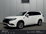 Mitsubishi Outlander - 2.4 PHEV Intense+ Afneembare Trekhaak / Trekgewicht 1.500 KG