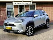 Toyota Yaris Cross - 1.5 Hybrid First Ed. STOEL/STUURVERWARMING / CAMERA / NAVI