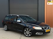 Volvo V70 - 2.0T R-Edition|Navi|Stoelverwarming|Parkeersensoren|Climate