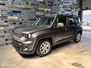 Jeep Renegade - 1.3T Limited Automaat, Pano, Apple Carplay