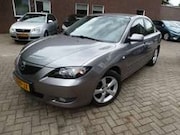 Mazda 3 - 1.6 Executive ECC NAP Trekhaak