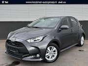 Toyota Yaris - 1.5 Hybrid 115 Business Plus Parkeersensoren voor + achter,