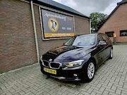 BMW 3-serie - Touring 318d High Executive
