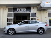 Volvo S60 - 2.0 D4 AUT 2017 Leder Navi Clima