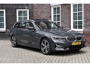 BMW 3-serie - 330e xDrive High Executive Individual /Leer/Panodak/Leer/4WD