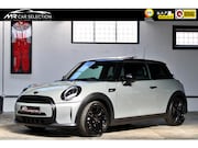 MINI Cooper - 3-Deurs 1.5 Camden Edition | Panoramadak | Stuurwielverwarmi