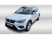 Seat Arona - 1.0 TSI Style Business Intense / Trekhaak / Keyless / Androi