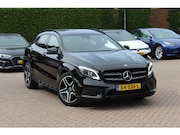 Mercedes-Benz GLA-Klasse - 180 Business Solution AMG Night Upgrade / Camera / Apple Car