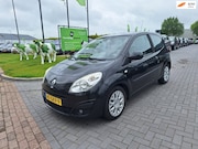 Renault Twingo - 1.2-16V Initiale / Luxe uitvoering / APK juni 2027