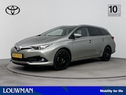 Toyota Auris - Touring Sports 1.8 Hybrid Executive Go | PDC voor en achter 