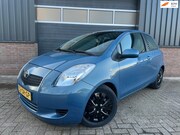 Toyota Yaris - 1.3 VVTi Sol Airco, 4 nieuwe banden en