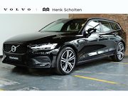 Volvo V60 - B3 Essential Edition | Parkeersensoren voor + achter | Parke