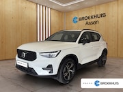 Volvo XC40 - 2.0 B4 Plus Dark | BLIS | Carplay | Keyless start / entry |