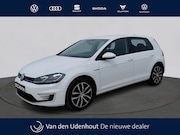 Volkswagen e-Golf - E-DITION | 17" Madrid velgen | Navigatie | Parkeersensoren |