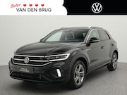 Volkswagen T-Roc - R-Line 1.5 TSI 150 PK Automaat | LED Plus | Trekhaak | Achte