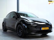 Tesla Model Y - Long Range AWD 75 kWh|Trekhaak|20 Inch|SoH 88%