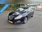 Lancia Delta - 1.6-16V Oro