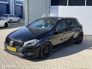 Mercedes-Benz A-klasse - 180 Amg| Alcantara| Pdc| Nap| Cruise|