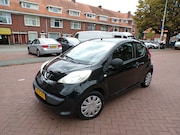 Peugeot 107 - 1.0-12V XR staat op 170.000 km maar heeft in totaal 249.381