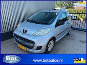 Peugeot 107 - 1.0-12V XR NETTE AUTO