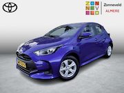 Toyota Yaris - 1.5 Hybrid 115 Comfort Trekhaak all seasonbanden