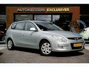 Hyundai i30 - CW 1.6i Dynamic Airco APK