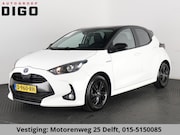 Toyota Yaris - 1.5 HYBRIDE BI-TONE SPORT GARANTIE 6-2031 . ADAPTIEVE CRUISE