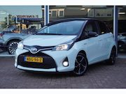 Toyota Yaris - 1.5 Hybrid Dynamic Bi-Tone Automaat | Navigatie | Elek. pakk