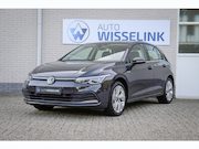 Volkswagen Golf - 1.5 eTSI R-Line Business Camera/Led/Massage/memory/stoelstuu