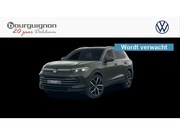 Volkswagen Tiguan - 1.5 eHybrid Elegance | Wordt verwacht | Trekhaak | Pano | A.