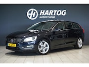 Volvo V60 - 2.4 D6 Twin Engine R-Design * dealer onderhouden * + PANODAK