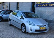 Toyota Prius - 1.8 Aspiration Clima Xenon