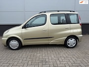 Toyota Yaris Verso - 1.3-16V VVT-i Sol 5drs Airco - elektrische ramen - trekhaak
