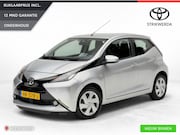 Toyota Aygo - 1.0 VVT-i X-Play Automaat | Uniek met 1000 originele kilomet