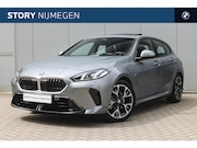 BMW 1-serie - 120 M Sport / Panoramadak / Achteruitrijcamera / Sportstoele