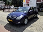Hyundai i30 - 1.6i CVVT 126pk blue