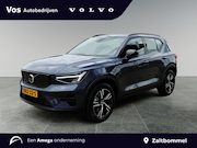 Volvo XC40 - 2.0 B4 Plus Dark l Schuif/Kantel dak l