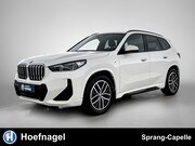 BMW X1 - SDrive20i M Sport | Trekhaak | Camera | Harman/Kardon | Memo