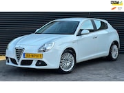 Alfa Romeo Giulietta - 1.4 T Distinctive | Cruise | Clima | NAP |