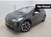 Volkswagen ID.3 - First Plus 58 kWh 204 PK | Automaat | Navigatie | Camera | S