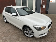 BMW 1-serie - 114i Business+ / Clima / 18 inch / PDC / Stoelverwarming