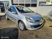 Renault Clio - 1.4-16V Dynamique Luxe
