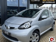 Toyota Aygo - 1.0-12V Access | Airco | |