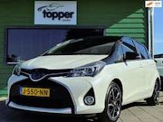 Toyota Yaris - 1.5 Hybrid Dynamic Bi-Tone|Automaat|Camera|Navigat