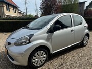 Toyota Aygo - 1.0-12V